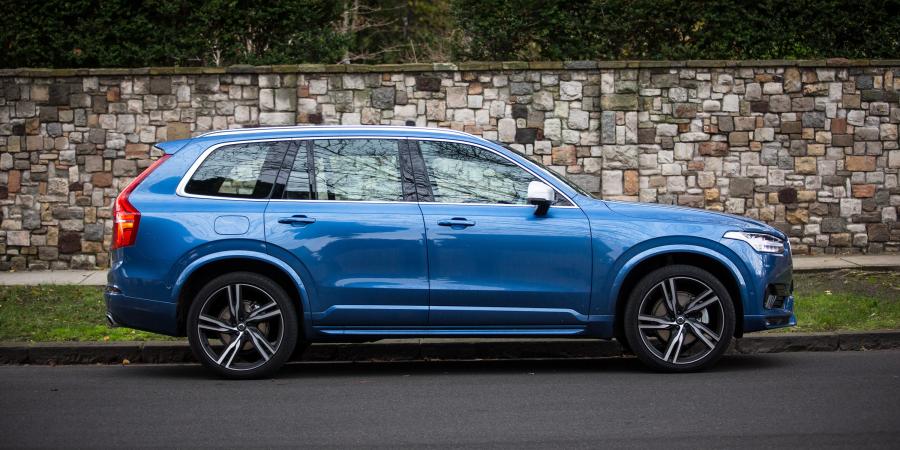  Volvo XC90 T6 R-Design 2016 года  (AU) (фото 5 из 23)